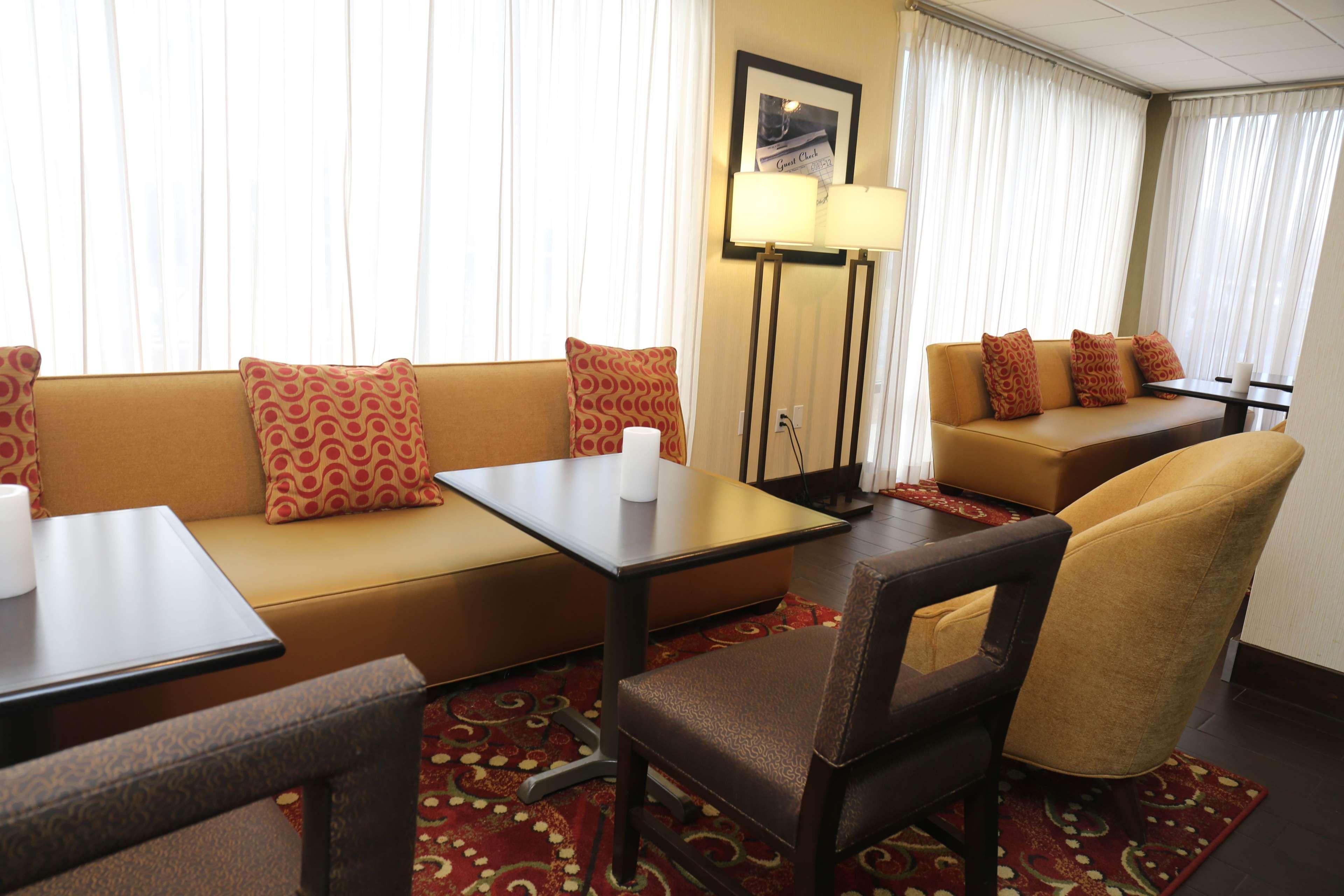 Hampton Inn Съмтър Екстериор снимка