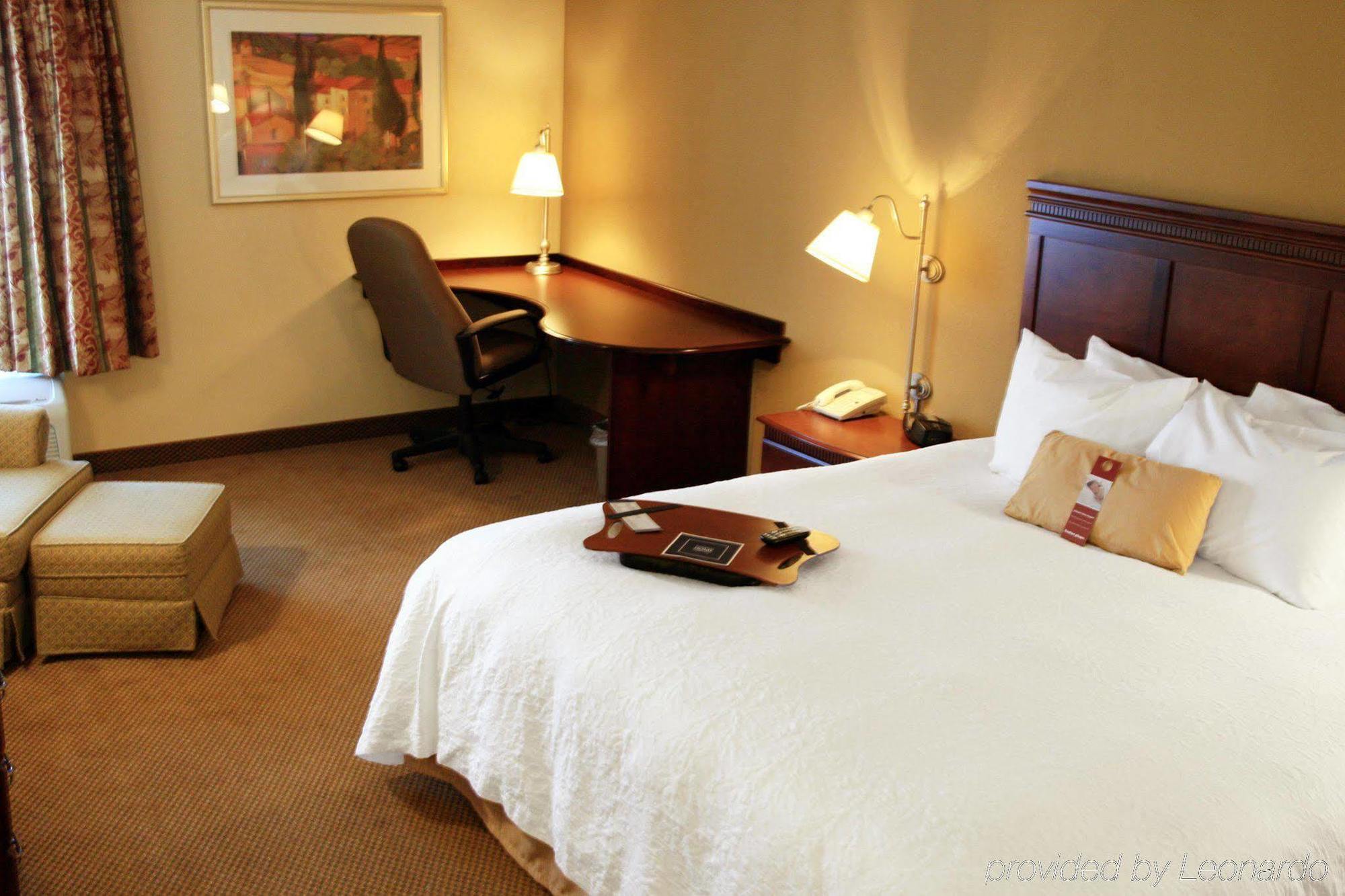Hampton Inn Съмтър Стая снимка
