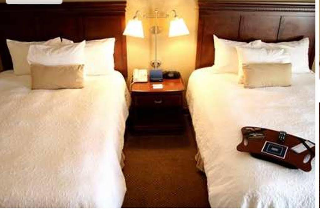 Hampton Inn Съмтър Екстериор снимка